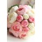 Bouquet de fleurs à main simple diamant perle atmosphérique une matrone d’honneur - Page 1