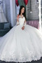Robe de mariée Hiver Manche Aérienne Appliques Gazer A-ligne Traîne Courte - Page 1