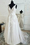 Robe de mariée Traîne Courte Sans Manches Appliques A-ligne Col en V - Page 2