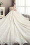 Robe de mariée Perlé Couvert de Dentelle Traîne Royal Col en V - Page 2