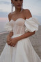 Robe de mariée Romantique Au Drapée Manquant Épaule Dégagée Satin - Page 4