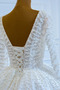 Robe de mariée Manche Longue Salle des fêtes Satin a ligne Perlé Naturel taille - Page 9