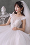 Robe de mariée Satin Fleurs Traîne Royal Orné de Rosette A-ligne Salle - Page 3