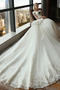 Robe de mariée Couvert de Dentelle Traîne Royal Salle a ligne - Page 4
