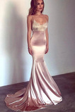 Robe de Soirée Longue Appliques Tissu Dentelle Fermeture éclair Sans Manches