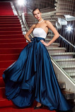 Robe de Soirée Satin Sans Manches Nœud à Boucles Norme Sans bretelles