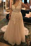 Robe de mariée Été Col en V Pomme Col en V Foncé Couvert de Dentelle