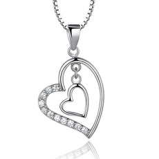 Heart-shaped femmes court incrusté de diamant Collier & pendentif en argent