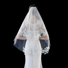 Voiles de mariée Voiles doubles à la mode Accessoires de mariage Voiles en dentelle délicate Voiles courts