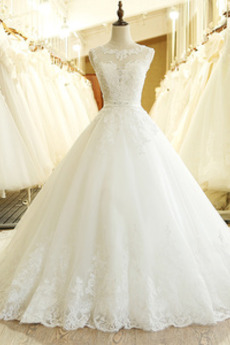Robe de mariée Appliquer Col ras du Cou A-ligne Formelle Poire Tissu Dentelle