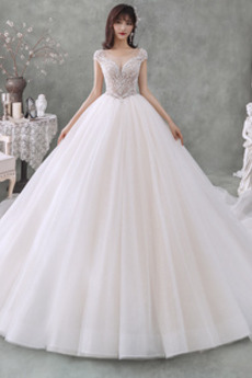 Robe de mariée Triangle Inversé Longue Perles Col U Profond Couvert de Dentelle