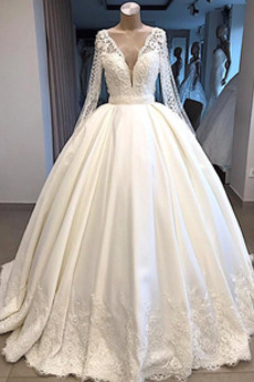 Robe de mariée Col en V Foncé Col en V Poire Bouton Perspectif Train de balayage