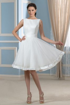 Robe de mariée Epurée Col Bateau Plage Sans Manches Longueur Genou