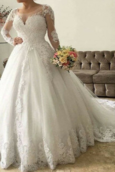 Robe de mariée Manche Longue Tissu Dentelle Col Bateau Eglise Froid