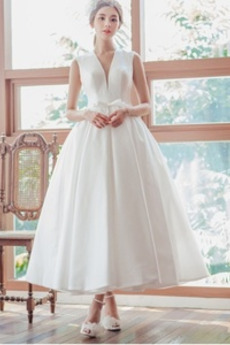 Robe de mariée Simple Norme Plage Lacet aligne Nœud à Boucles