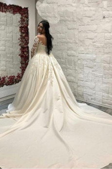 Robe de mariée Épaule Dégagée A-ligne Couvert de Dentelle Naturel taille