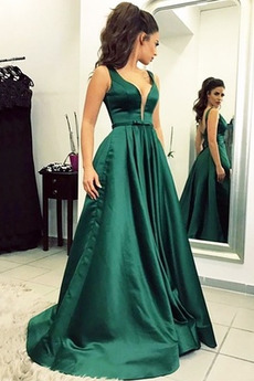 Robe de Bal Longue Sans Manches Orné de Nœud à Boucle Décolleté Dans le Dos