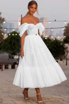 Robe de mariée Épaule Dégagée Sans Manches Tulle Chic Triangle Inversé