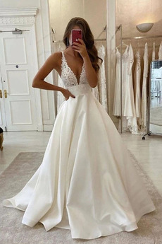 Robe de mariée Hiver Triangle Inversé Décolleté Dans le Dos Col en V