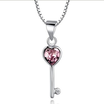 Charmante femme de Cristal Crystal Fashion Collier & pendentif - Page 1