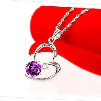 Femmes violettes en forme de coeur cristal Collier & pendentif argent - Page 2