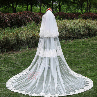 Nouveau voile à trois couches de dentelle en gros accessoires de mariage voile de queue de mariée - Page 1