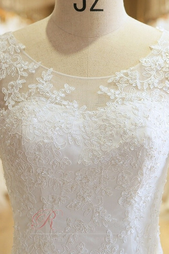 Robe de mariée Manche Longue Train de petit Couvert de Dentelle Naturel taille - Page 4