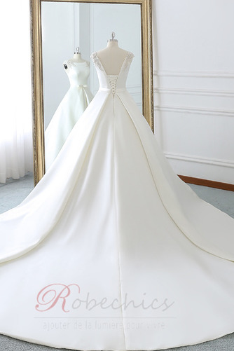 Robe de mariée aligne Lacet Triangle Inversé Salle Longueur au sol - Page 3