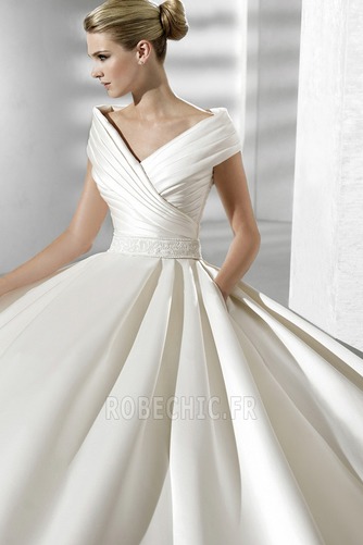 Robe de mariée Fourreau plissé Eglise Satin Avec voile Manche Courte - Page 3