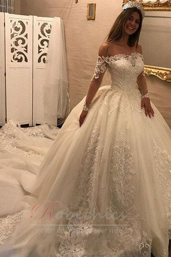 Robe de mariée Dentelle Naturel taille a ligne Longue Manche Aérienne - Page 1