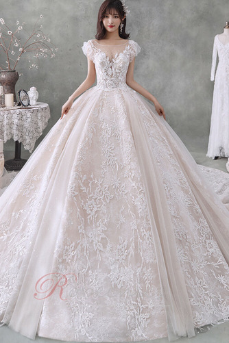 Robe de mariée Manche Aérienne Col en V a ligne Lacet Sage Eglise - Page 1