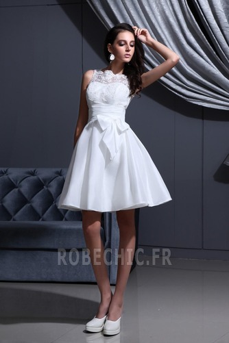 Robe de mariée Été Tube droit mini Satin Élastique aligne Blanche - Page 1