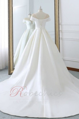 Robe de mariée Traîne Courte A-ligne Lacet Satin Cérémonial Col Bateau - Page 3