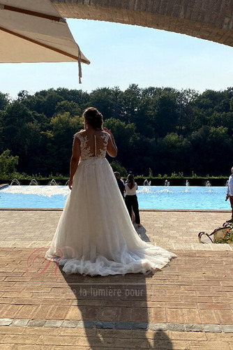 Robe de mariée Gaze Traîne Courte Sans Manches Haut Bas Elégant Appliques - Page 2