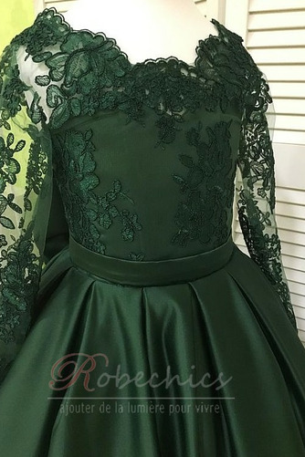 Robe Cortège Fille Au Drapée Manquant Décolleté Dans le Dos Vintage - Page 6