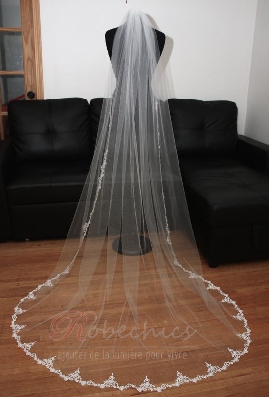 Voile De Mariée Longue Traîne Cathédrale 3m - 2 Niveaux Blanc Ou Ivoire Avec Peigne Métal