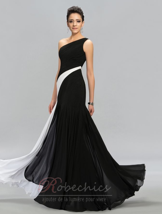 Robe de Soir?�e semi-couverte Au Drap?�e Fourreau pliss?� Luxueux - RobeChics