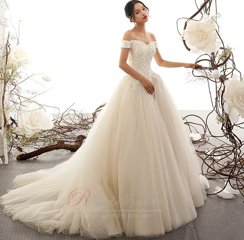 Conseils pour trouver une robe de mariée en ligne