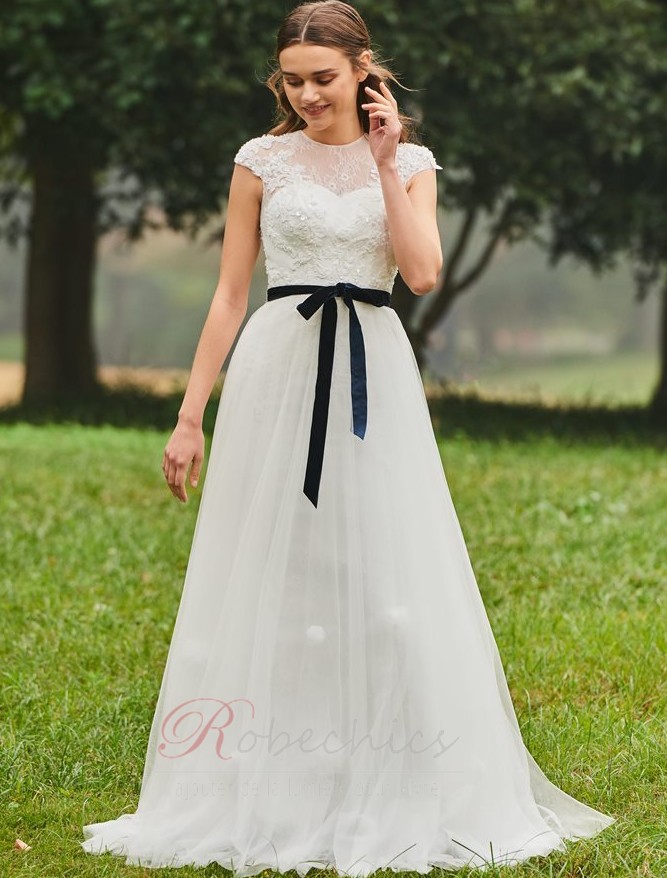 Robe de mari e Dos nu Au Drap e Col ras du Cou Orn de N ud